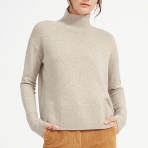 Everlane women’s cashmere Tan Sweater
